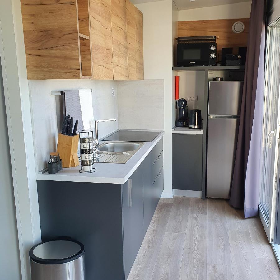 Mobile Home Sunflower - Селце Екстер'єр фото