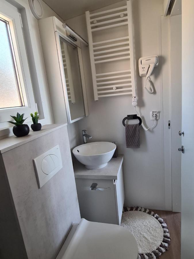 Mobile Home Sunflower - Селце Екстер'єр фото